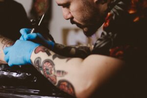 Workshops em Eventos de Tatuagem: Aprendizado e Desenvolvimento